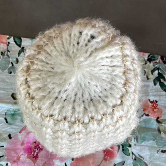 Cozy Cream Knit Beanie - Picture 7 of 7